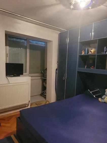 Apartament cu 2 camere nedecomandat în Olimpia-Stadion
