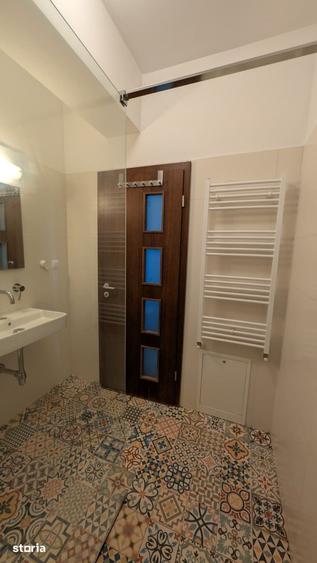 Apartament cu 3 camere în Zorilor