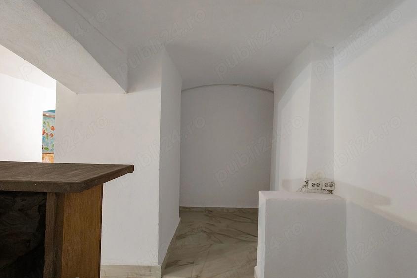 Spațiu comercial, de 95 mp, în Central