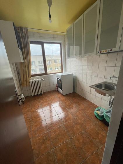 Apartament cu 2 camere decomandat în Tineretului