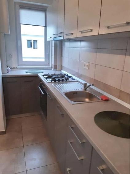 Apartament cu 2 camere decomandat în Turnișor