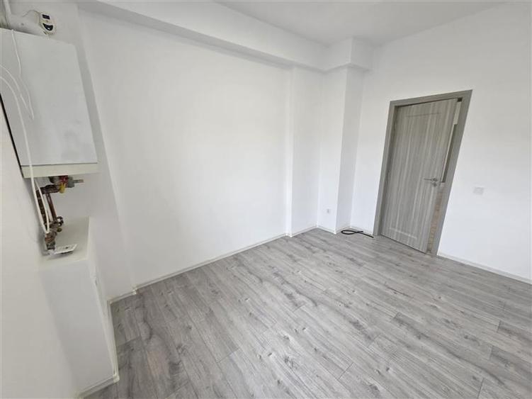 Apartament 4 camere Centrul Civic pretabil co-working hub - 13