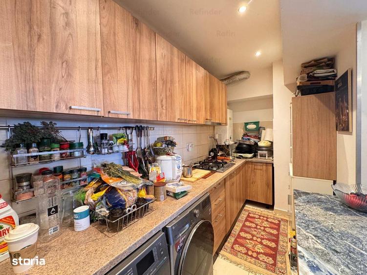 Apartament cu 3 camere semidecomandat, mobilat în Corbeanca