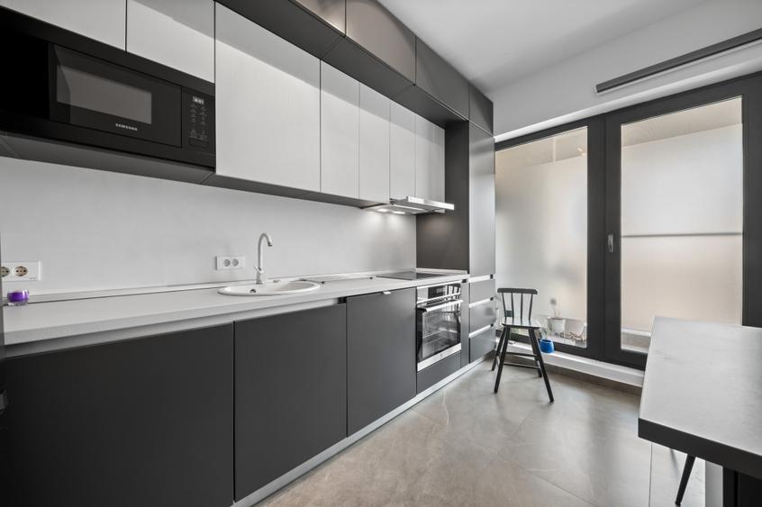 Apartament cu 3 camere decomandat, mobilat în Ștefan cel Mare