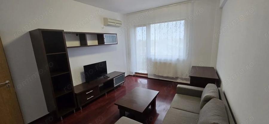 Apartament cu 2 camere decomandat în Medicină