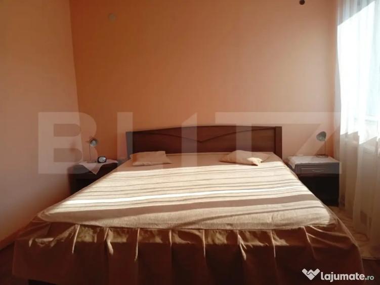 Casă cu 7 camere cu Teren 200 Mp în Tălmăcel