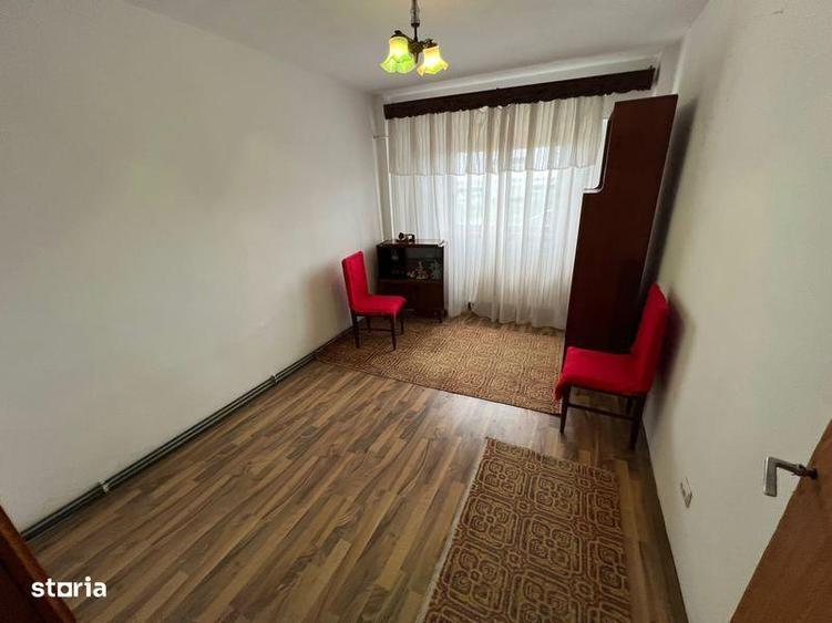 Apartament cu 2 camere decomandat, mobilat în Central