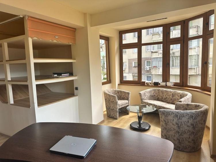 Spatiu Comercial / Birouri de inchiriat Avrig - 8