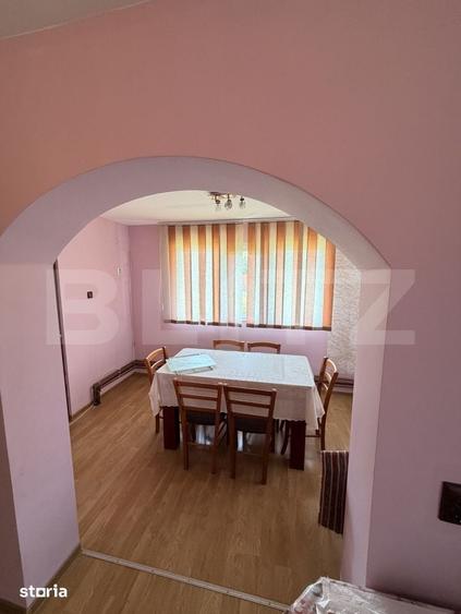 Casă cu 4 camere cu Teren 1024 Mp în Central