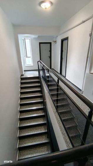 Apartament cu 2 camere decomandat în 1 Mai