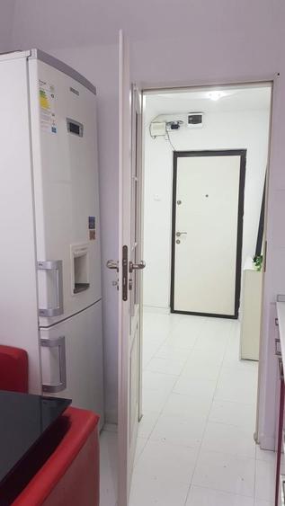 Apartament cu 2 camere semidecomandat în Baba Novac