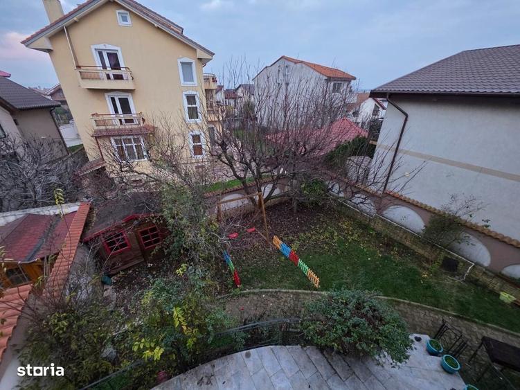 Casă cu 4 camere în Sud