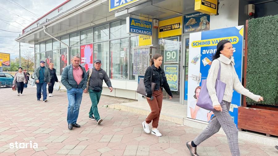 Spațiu comercial, de 148 mp, în Podu Roș