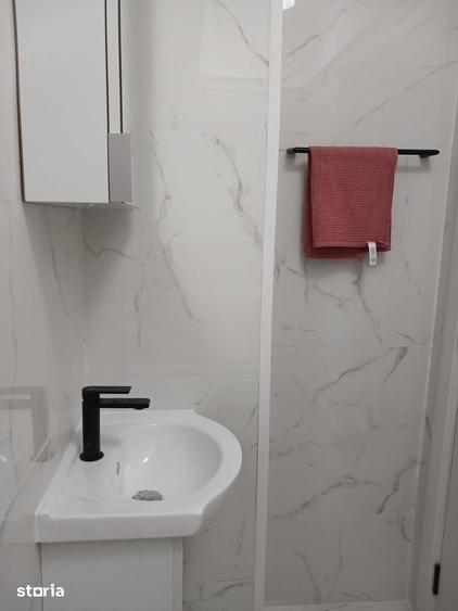 Apartament cu 3 camere decomandat în Militari