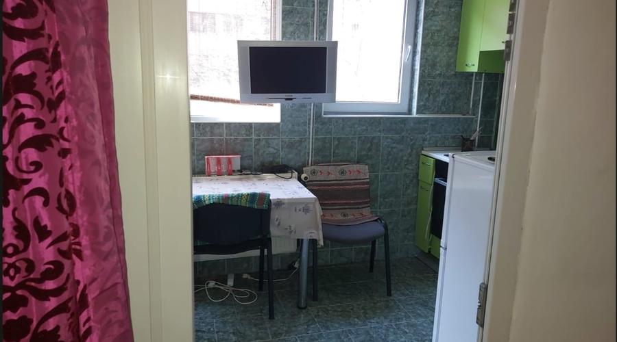 Garsonieră semidecomandată, mobilată în Titan