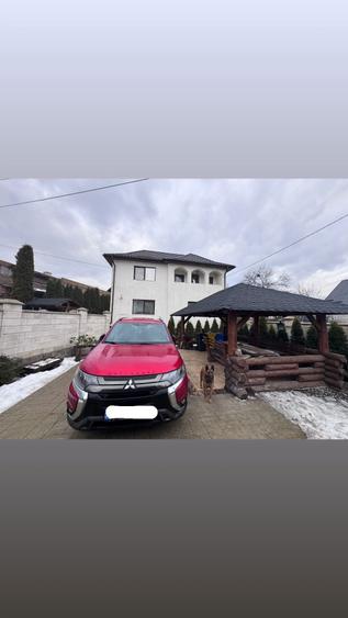 Casă cu 4 camere cu Teren 813 Mp în Central