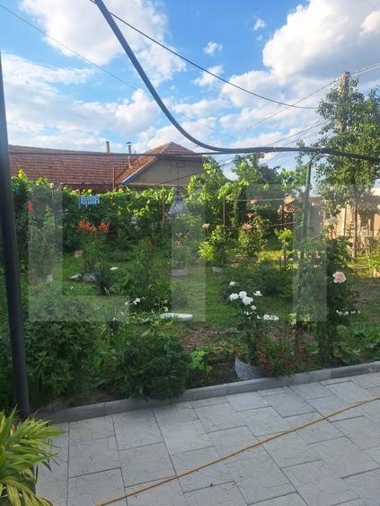 Casă individuală cu 4 camere cu Canalizare în Buziaș