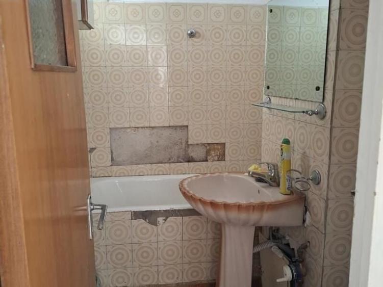 Apartament cu 3 camere circular în Giurgiului