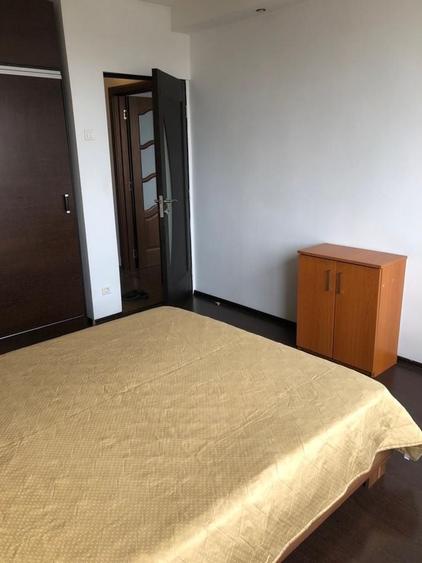Apartament cu 2 camere semidecomandat în Valea Ialomiței