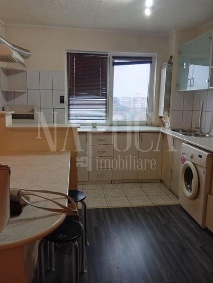 Apartament cu 3 camere decomandat în Nufărul