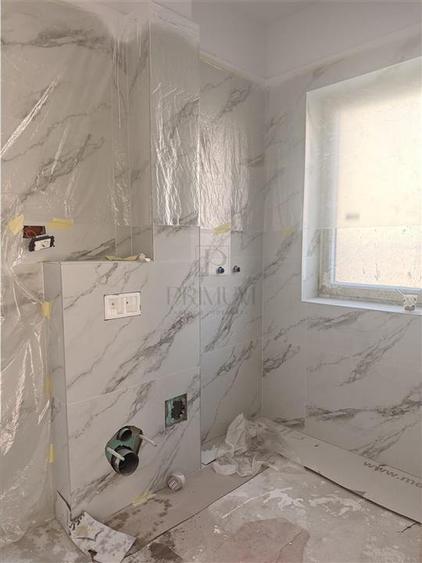 Apartament cu 3 camere decomandat în Giroc