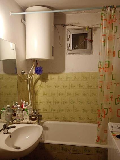 Apartament cu 3 camere decomandat în Autogară