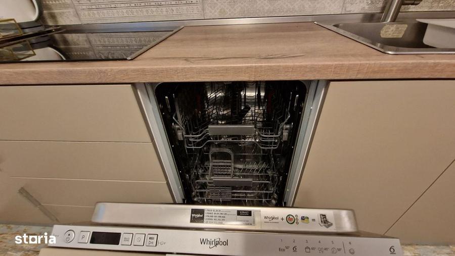 Apartament cu 2 camere decomandat în Lacul Tei