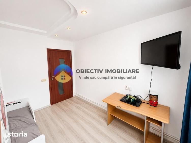 Apartament cu 3 camere semidecomandat în Dărmănești