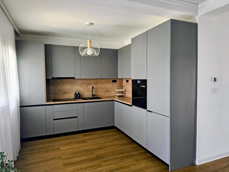 Duplex cu 4 camere cu Teren 330 Mp în Moșnița Nouă