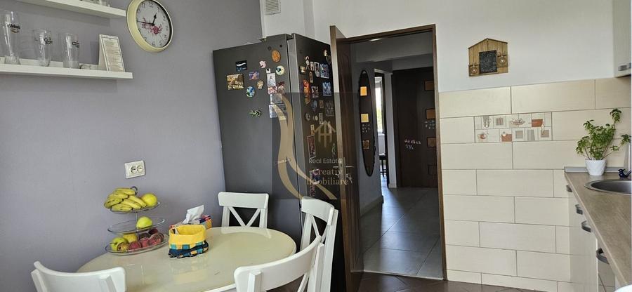 Apartament cu 3 camere în Dristor