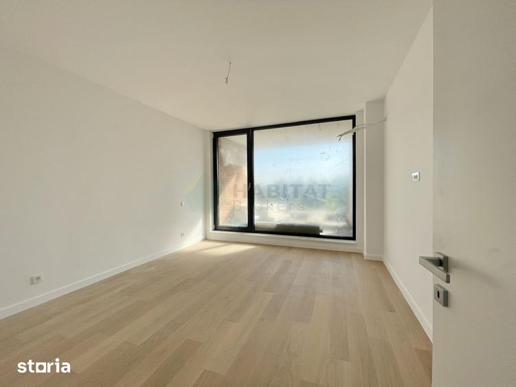 Apartament cu 3 camere decomandat în Tunari