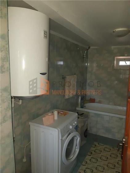 Casă individuală cu 4 camere cu Teren 2672 Mp în Râmnicelu