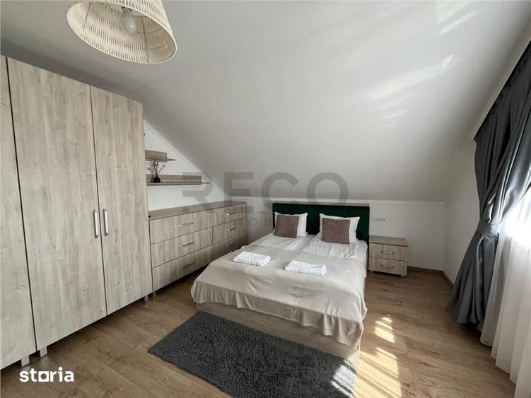 Casă cu 6 camere cu Teren 660 Mp în Nufărul