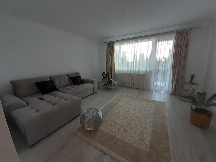 Casă individuală cu 3 camere cu Teren 142 Mp în Central