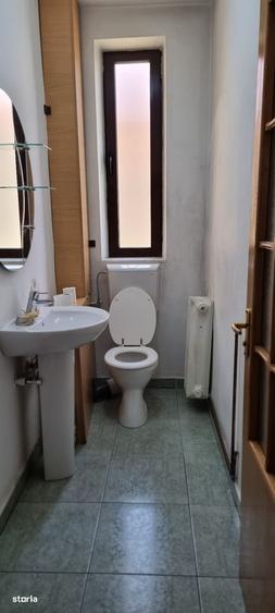 Casă cu 4 camere în Ultracentral