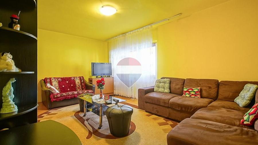 Apartament cu 2 camere decomandat, mobilat în Răcădău