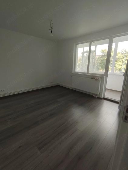 Apartament cu 2 camere semidecomandat în Micro 16