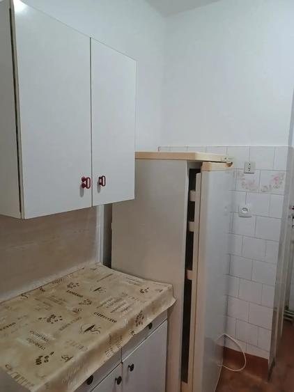 Apartament cu 2 camere semidecomandat în Vasile Aaron