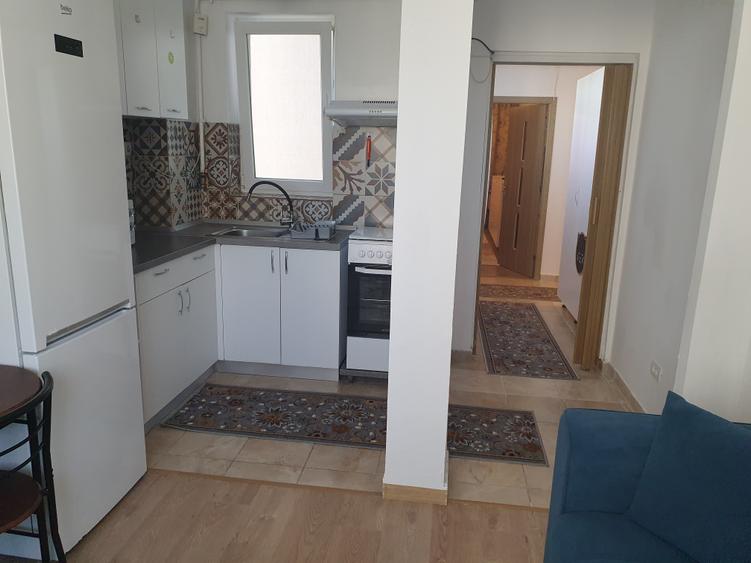 Apartament cu 2 camere decomandat în Drumul Taberei