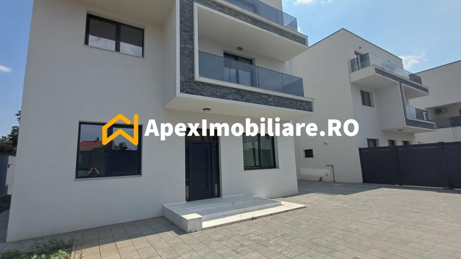 Casă individuală cu 7 camere cu Canalizare în Pipera