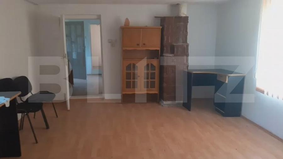 Casă individuală cu 4 camere cu Teren 1700 Mp în Nord-Est