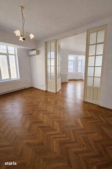 Apartament cu 3 camere în Cotroceni