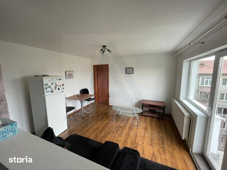 Apartament cu 2 camere semidecomandat în Mihai Viteazul