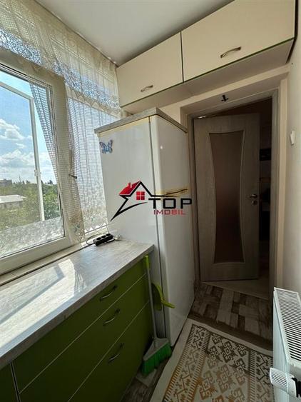 Apartament cu 2 camere decomandat, mobilat în Metalurgie