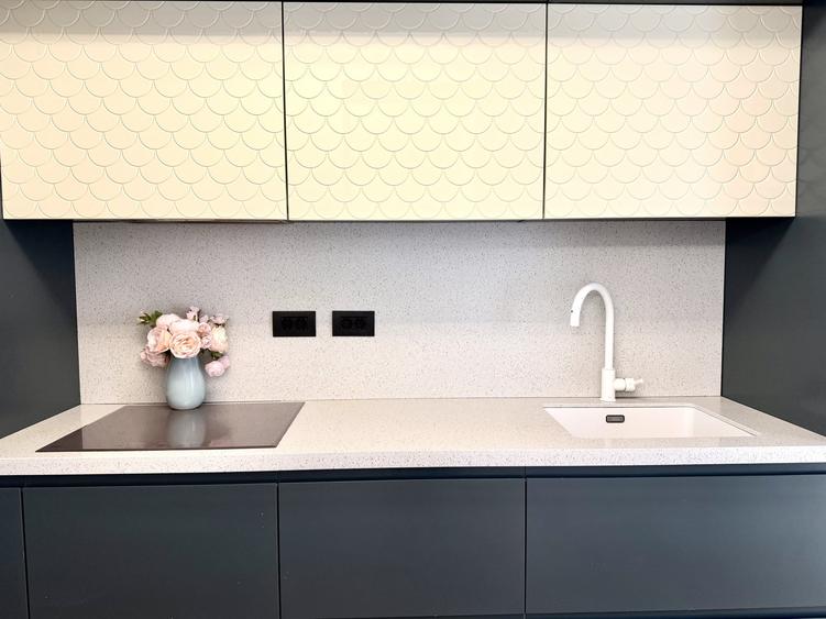 Apartament cu 4 camere decomandat, mobilat în Iancu Nicolae