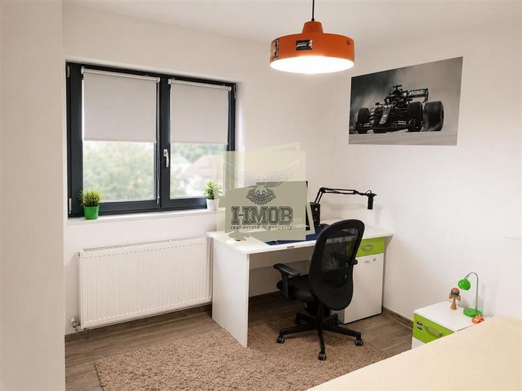 Apartament cu 3 camere decomandat, mobilat în Aeroport