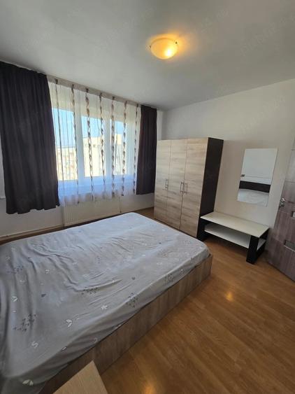 Apartament cu 2 camere decomandat în Vitan