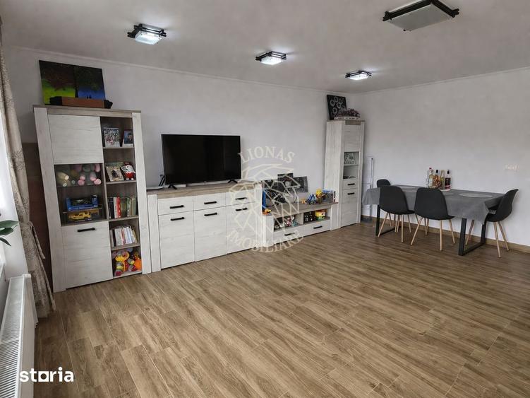 Casă cu 3 camere cu Teren 400 Mp în Central