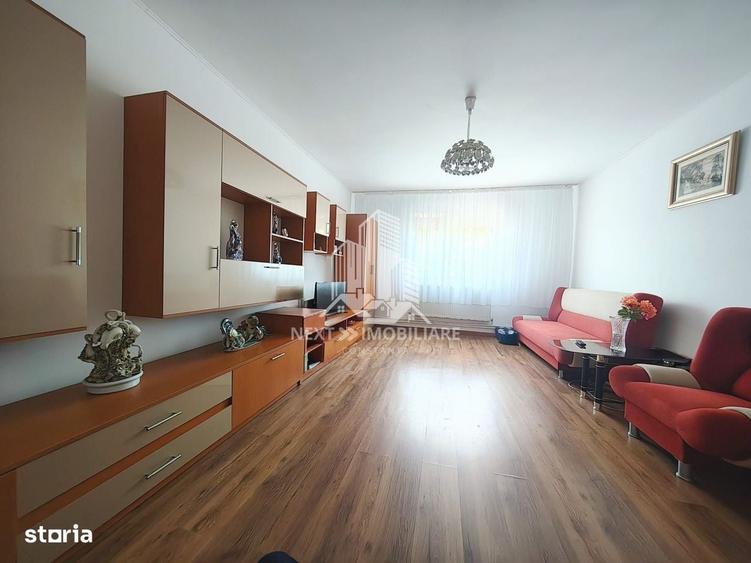 Casă cu 4 camere în Boldești