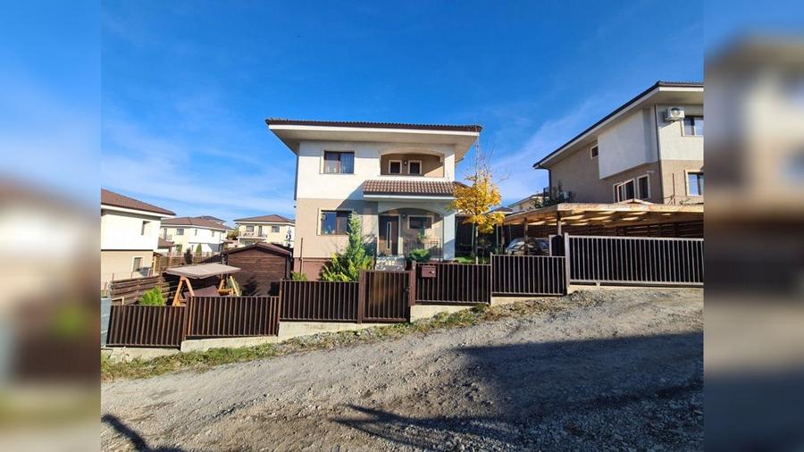 Casă individuală cu 4 camere cu Teren 350 Mp în Dezmir